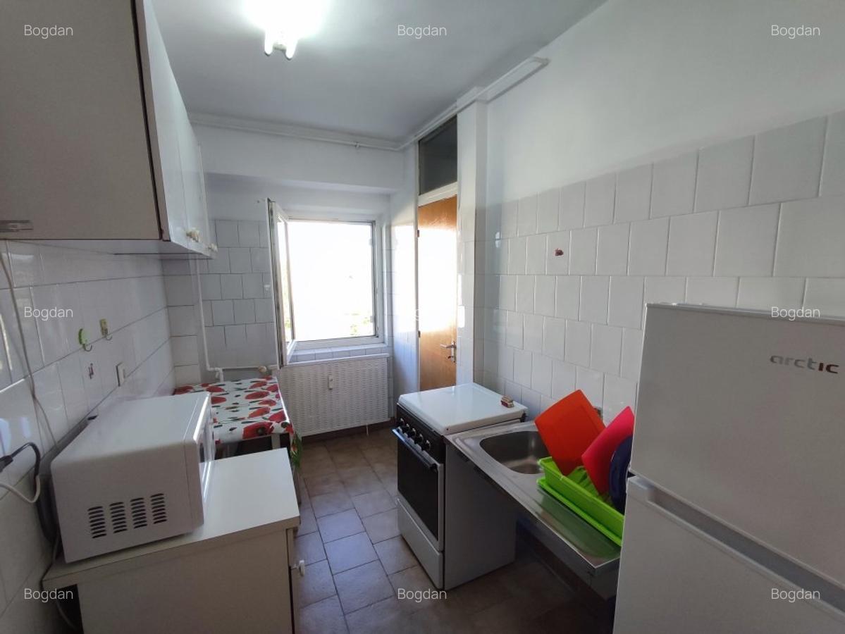 Inchiriez garsoniera spatioasa Aviatiei - 6