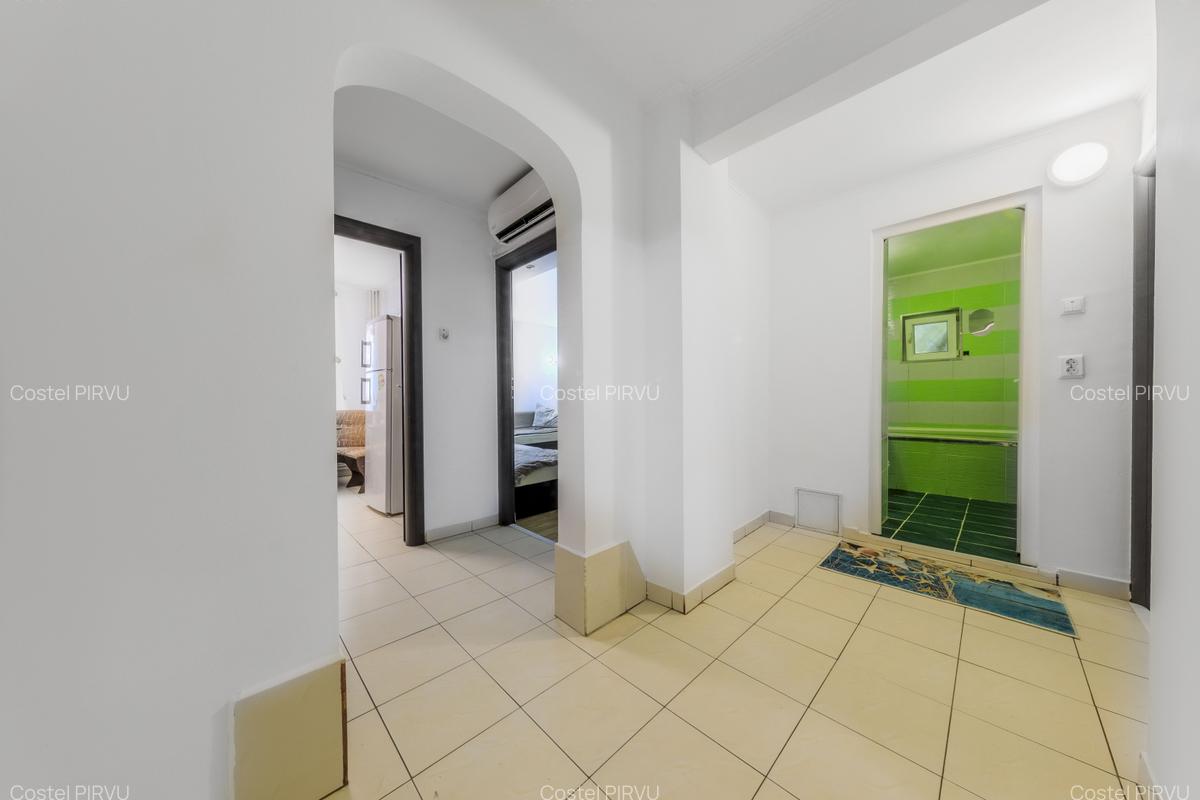 Chirie 3 Cam. Militari Renovat Centrală Proprie Curte În Uz Pivnița Parcări Dec. - 3