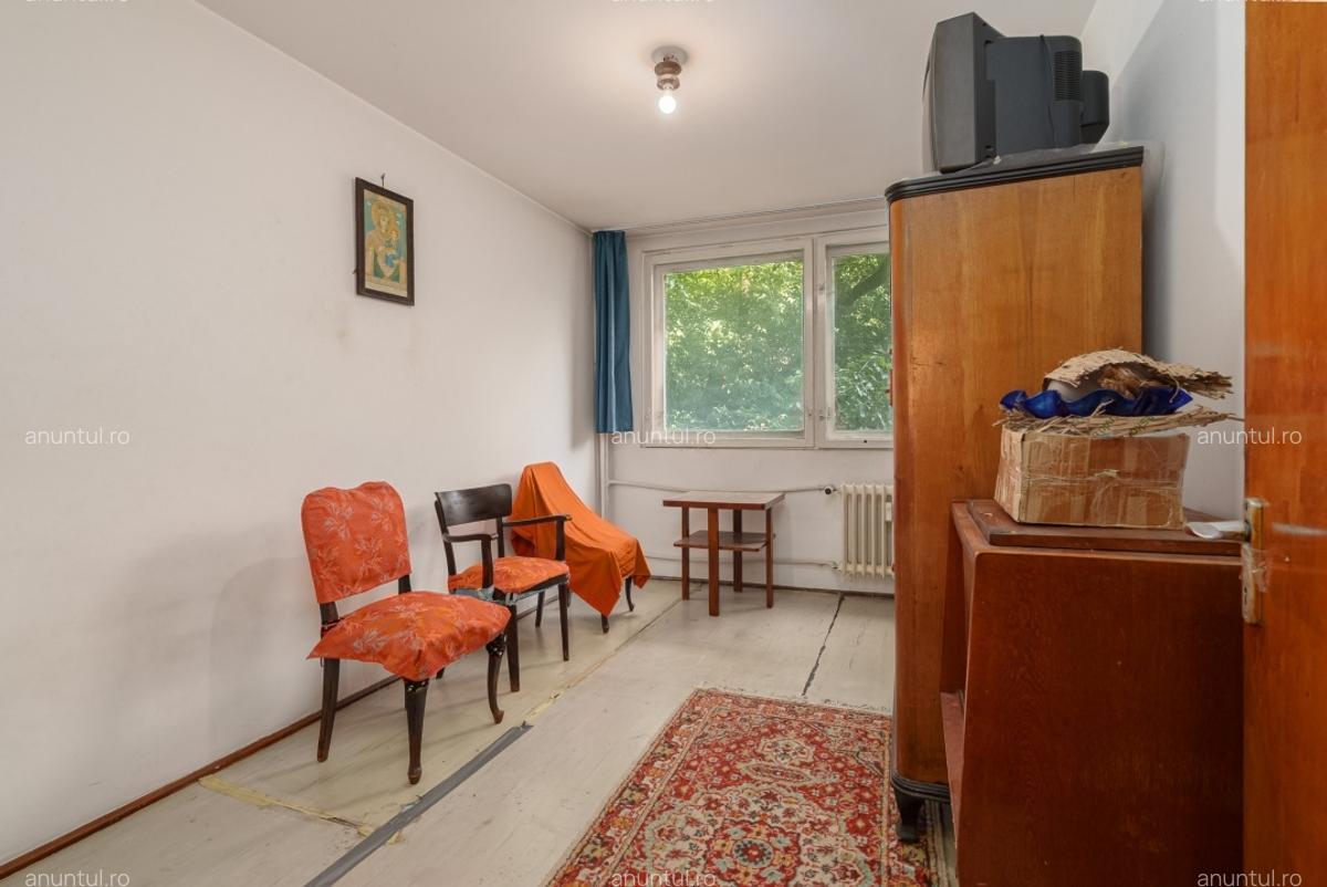 Lujerului - 3 camere - etaj 1 - Metrou Lujerului - Tramvai 41 - 4
