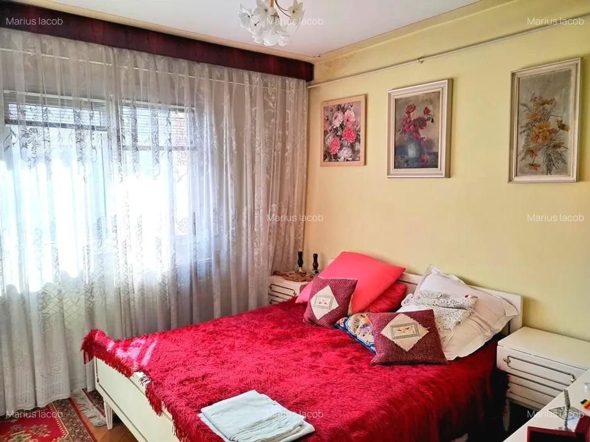 Apartament 3 camere decomandat - Palas Mall - 2