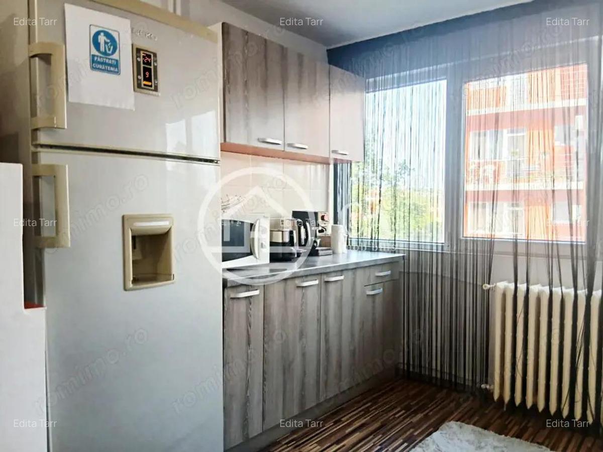 Apartament de vanzare cu 3 camere in zona Rogerius, Oradea - 8