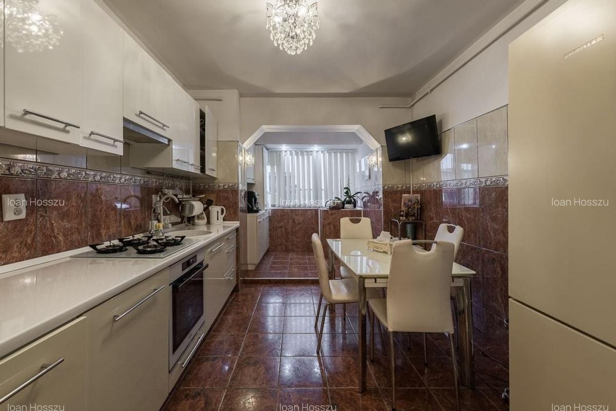 Exclusiv! Apartament 4 camere, 102 mp, etaj 3, Nicolae Titulescu - 12