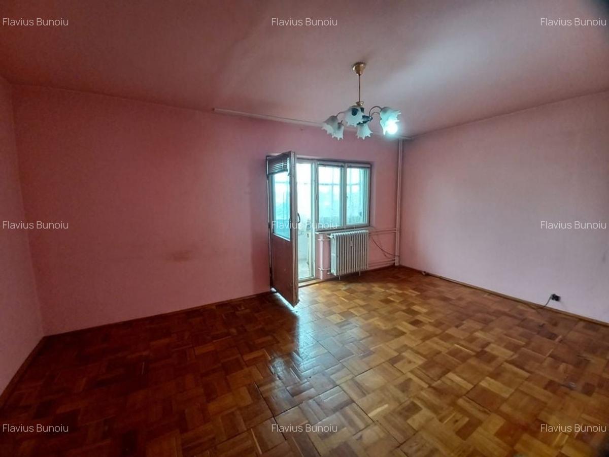 Apartament cu 3 camere decomandat în Dragoș Vodă - 9