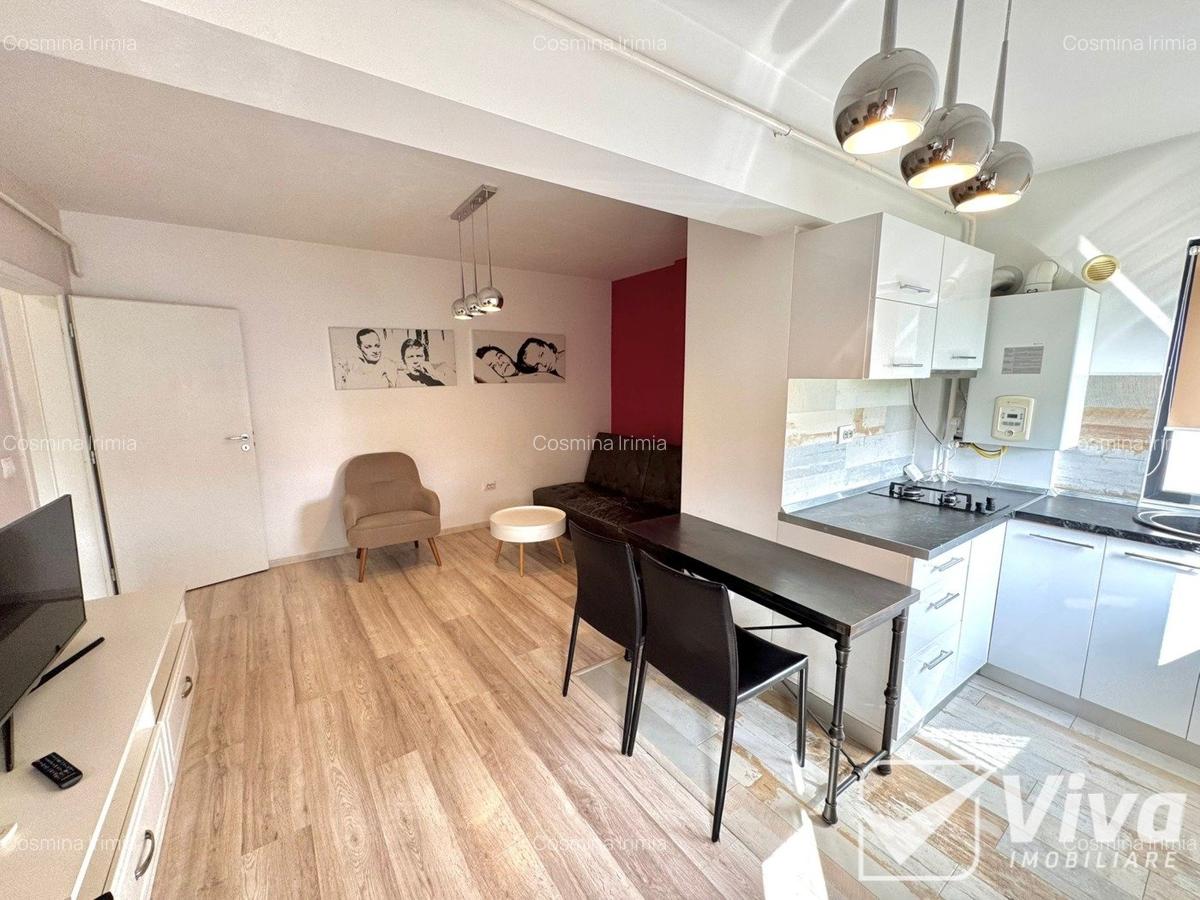 Apartament cu 2 camere semidecomandat, mobilat în Central - 4
