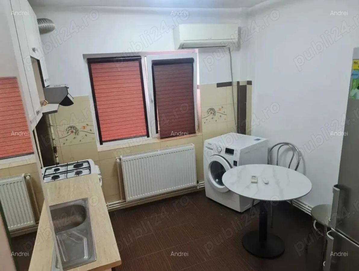 Colega in apartament la bloc, studenta, angajata, etc - 3