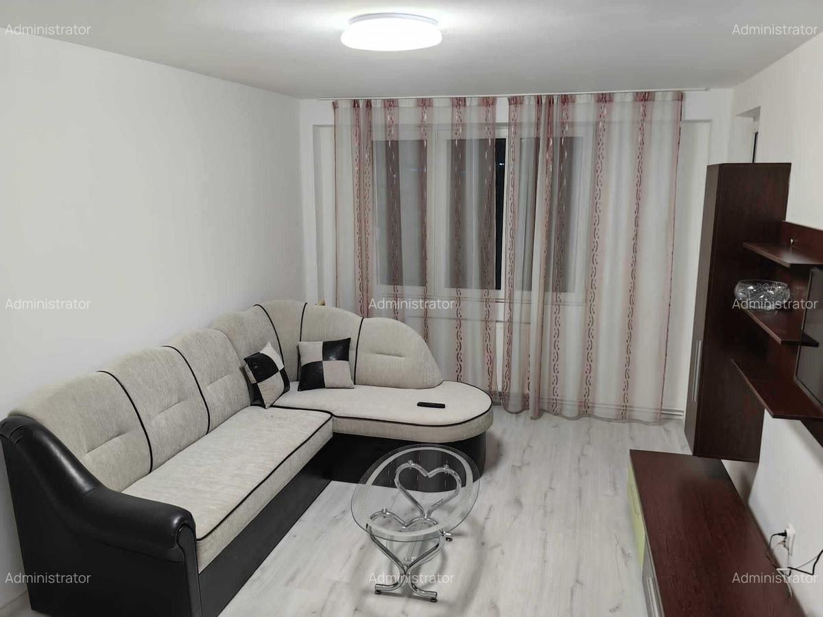Apartament 3 camere zona Grivitei,mobilat-utilat,129000 Euro - 3