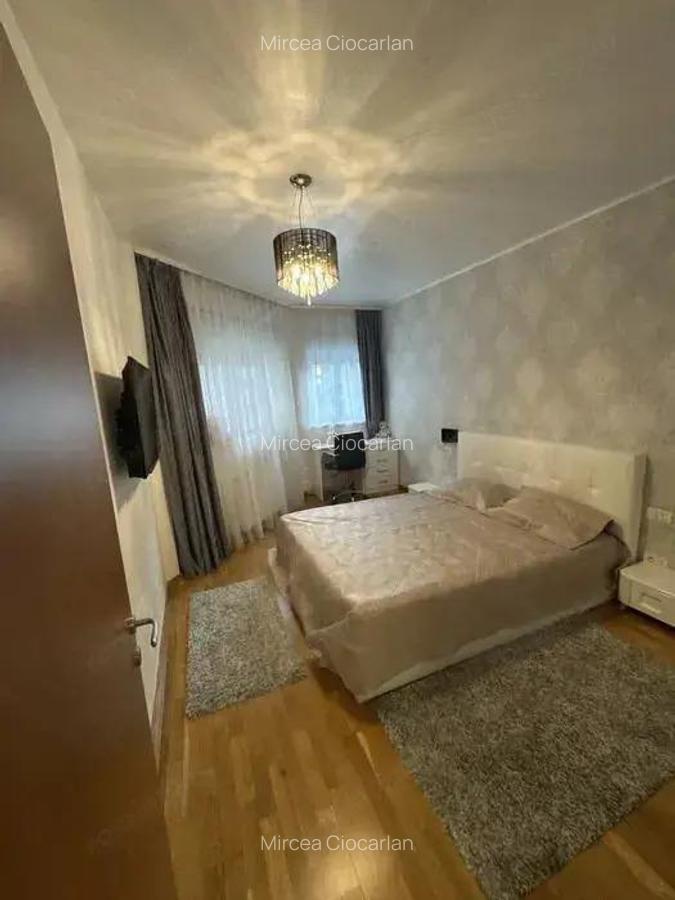 APARTAMENT CU 3 CAMERE IN COMPLEX RING LA 135.000 euro - 6