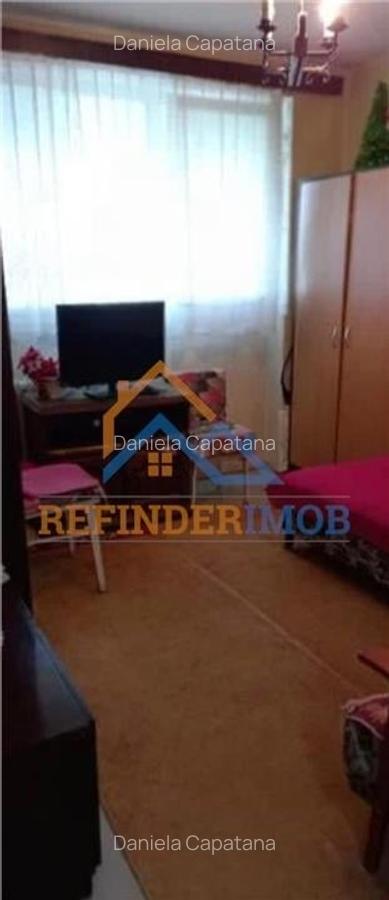 Vanzare apartament 3 camere  Metrou Raul Doamnei - 8