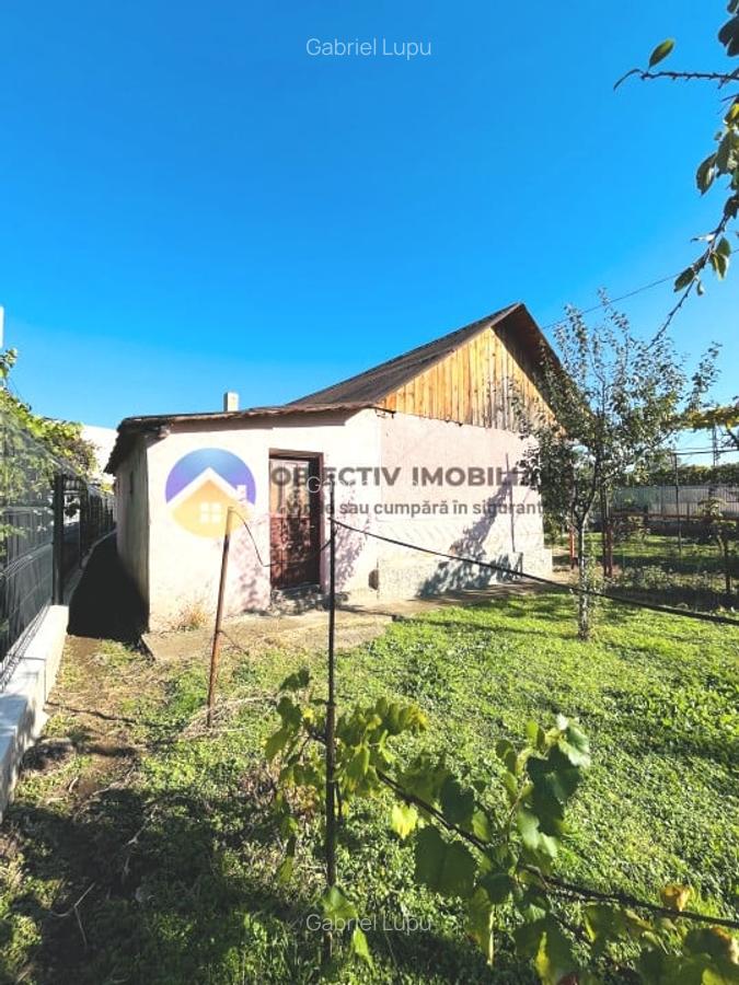 Casă individuală cu 2 camere în 1 Mai - 2
