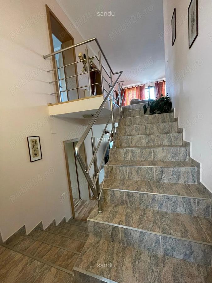 Proprietar vand Proprietate versatila: locuin?a, cabinet sau pensiune etc - 10