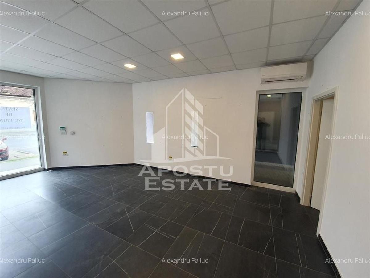 Spatiu comercial, 43 mp, in zona Balcescu - 2
