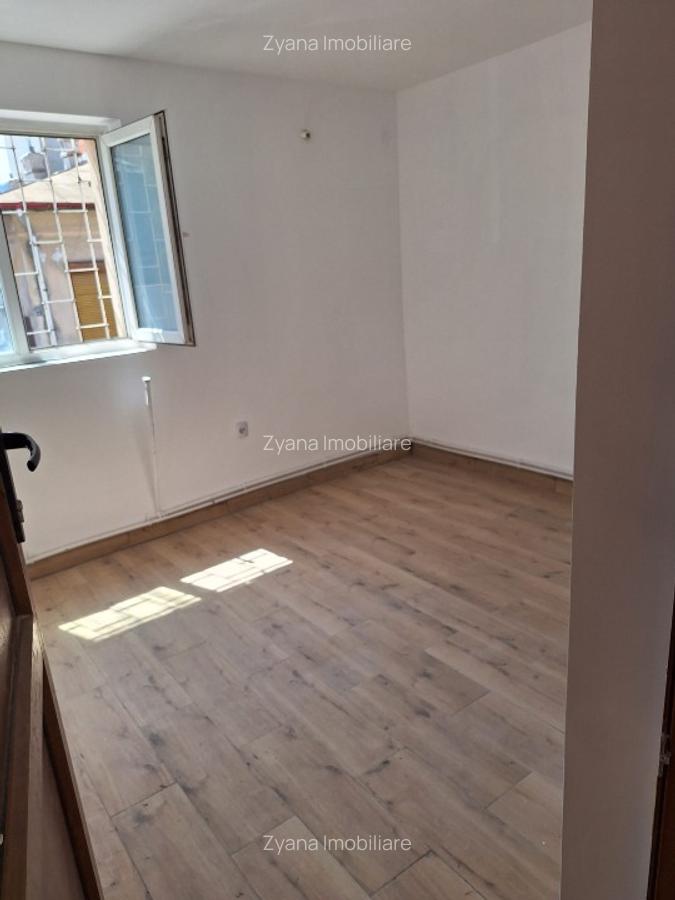 🏡 Gara de Nord   Vila P+1,  120 mp., 5 camere, Renovata, Nemobilata - 2