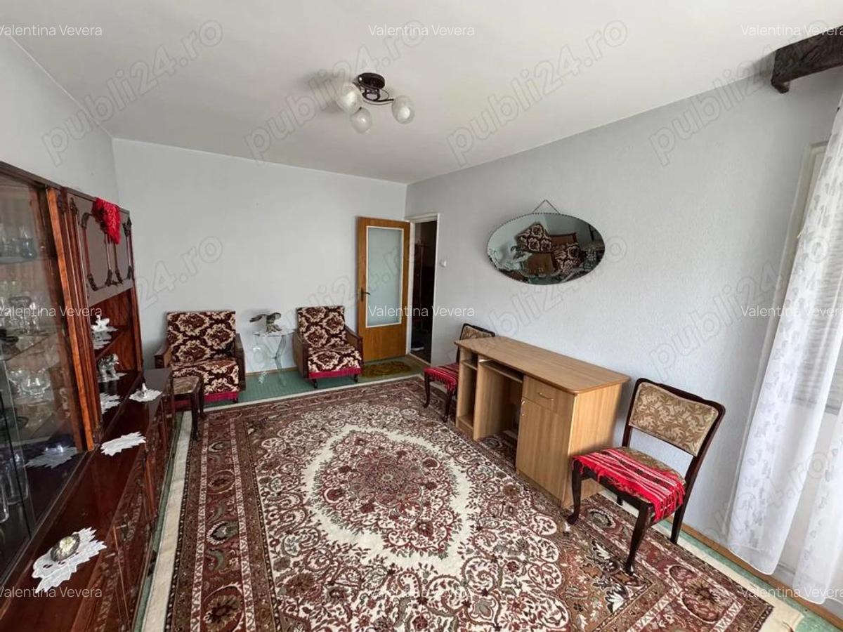 Apartament spatios, trei camere decomandate, etaj 2, Siderurgistilor Vest - 2