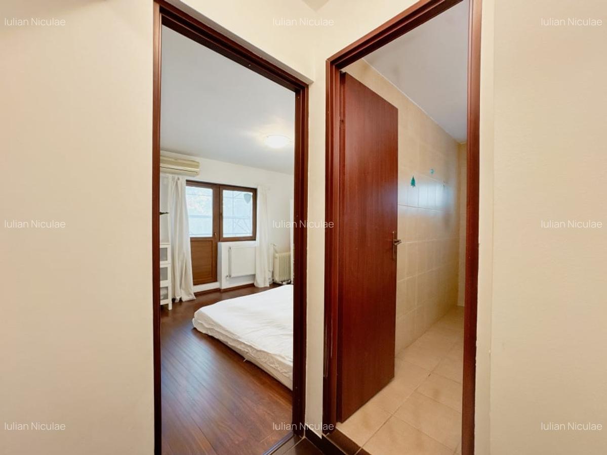 Apartament  3 camere, 2 bai, bloc  1995, eficient energetic, zona Vitan Mall - 13 Apartament  3 camere, 2 bai, bloc  1995, eficient energetic, zona Vitan Mall - 13