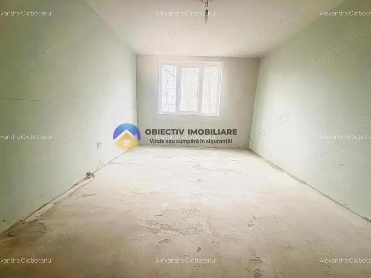 Apartament 3 camere de vanzare Strada Mara?e?ti, Targu Neam? - 4