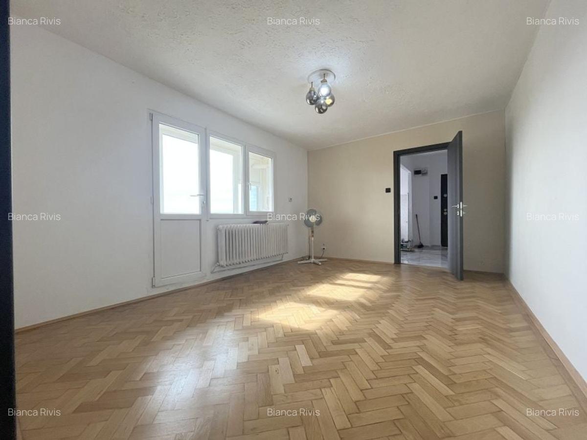 Apartament 3 camere- Zona Circumvalatiunu - 3