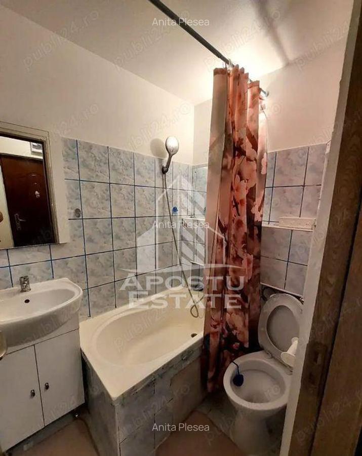 Apartament 1 camera,etaj 2,zona UMT - 5
