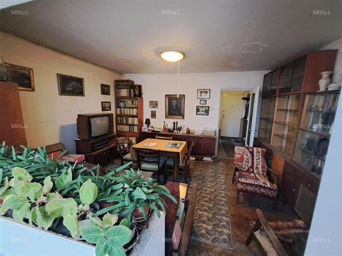 4 camere decomandat, zona Circumvalatiunii CENTRALA PROPRIE - 6