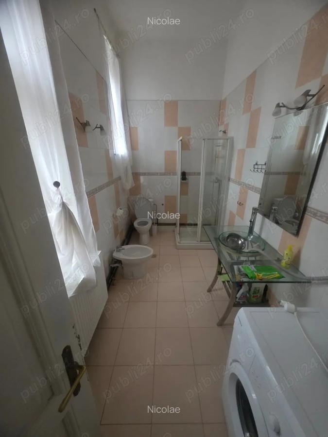 Apartament cu 2 camere, de inchiriar - 1 Apartament cu 2 camere, de inchiriar - 1