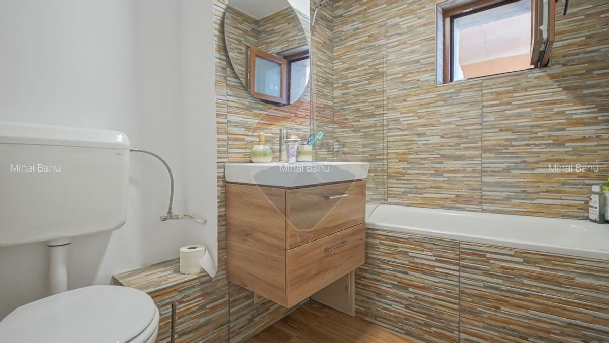 Apartament cu 4 camere decomandat, mobilat în Răcădău - 9