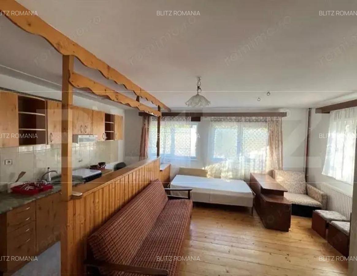 Spatiu de birouri, 280 mp, la vila, garaj, zona Piata 1 Mai - 7
