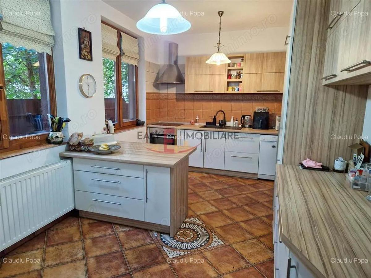 Vila 5 camere, ultracentral, 278 mp, teren 724mp, Targu Mures - 16