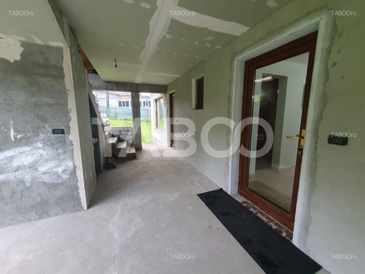 Casa 5 camere 197mp utili situata la 27km de Fagaras si 65km de Brasov - 11
