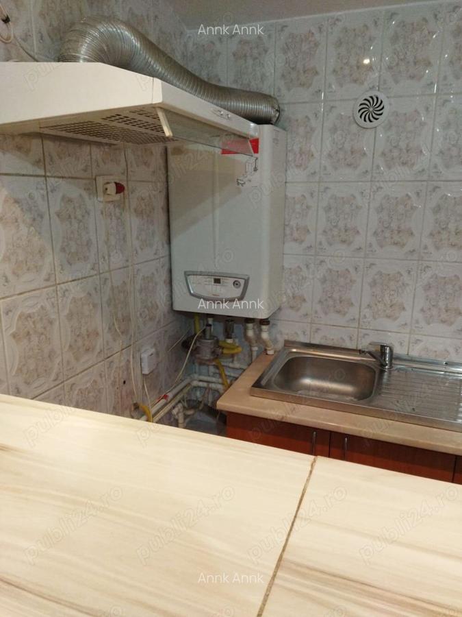 Inchiriez spa?iu de locuit la casa in Boto?ani. - 3