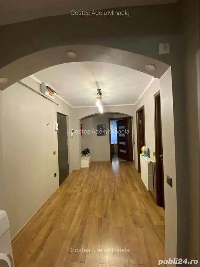 Inchiriez ap. 3 camere - 4