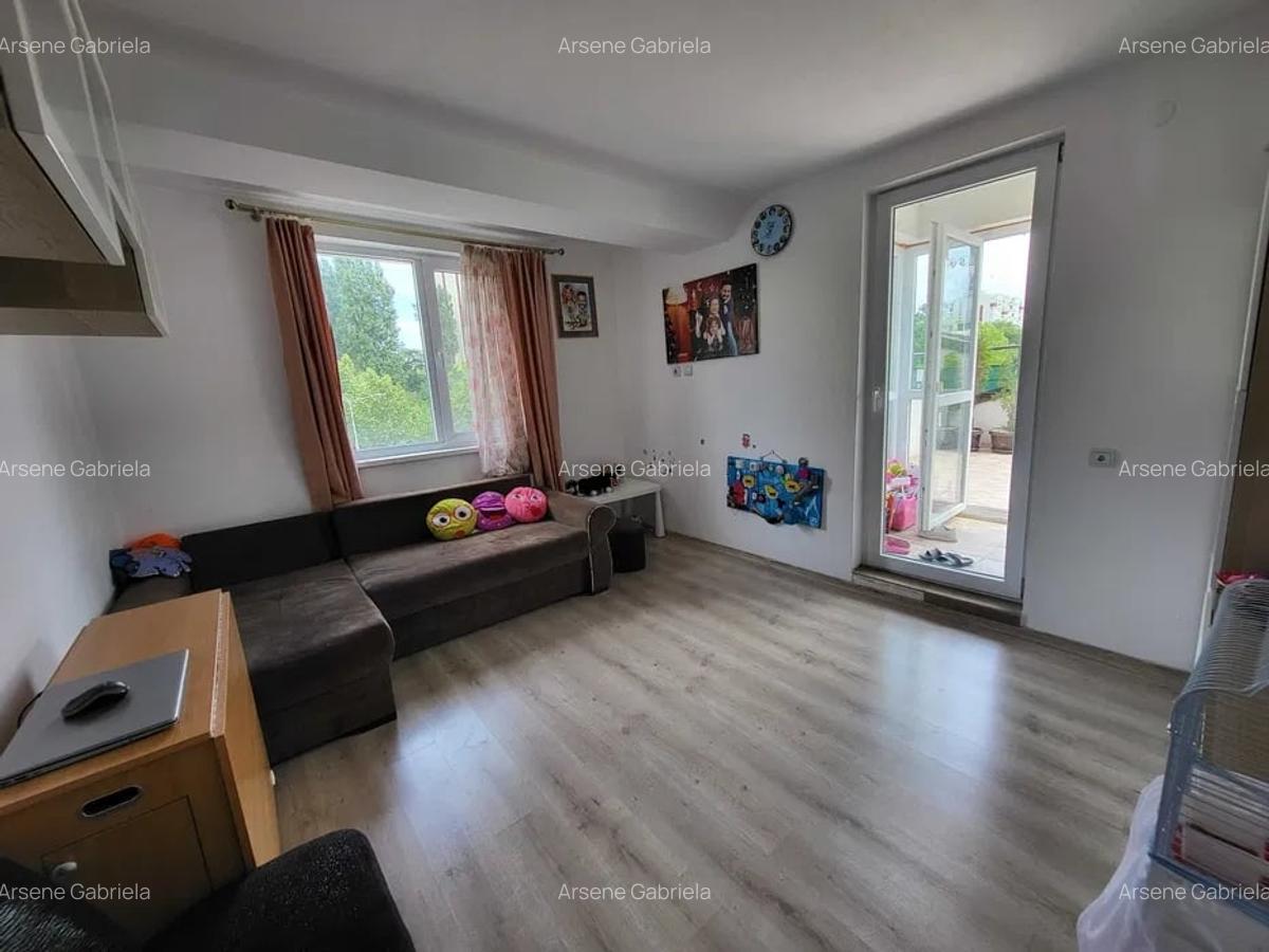 Vanzari Apartamente 3 Camere / Luica/ Brancoveanu - 2