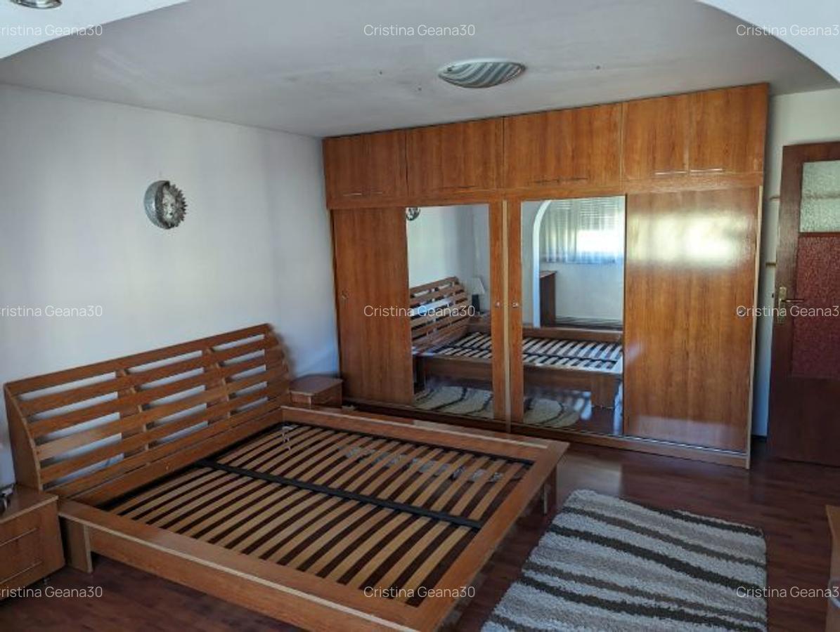 Proprietar vand apt 3 camere decomandat supraf 65 m2 - 10