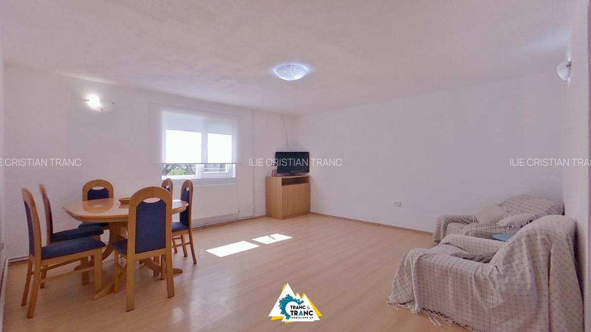 Casă cu 3 camere în Aurel Vlaicu - 11