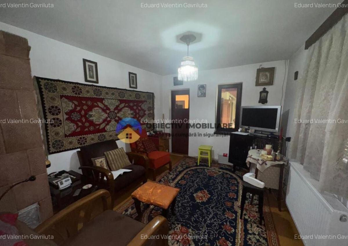 Casa tradi?ionala de vanzare in comuna Podoleni, jud. - 17