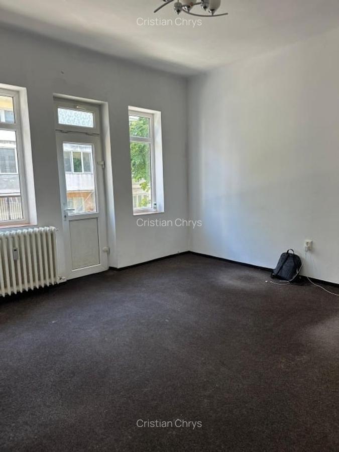 Apartament 4 camere decomandat - 4