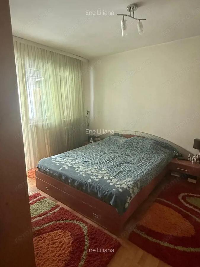 Apartament 3 camere decomandat Etaj 1, zona CEC - 7