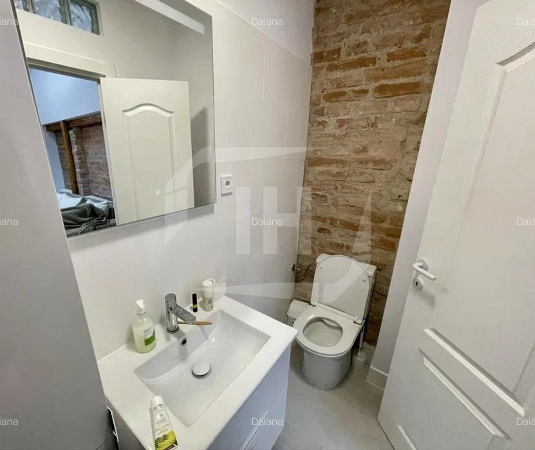 Apartament 3 camere, semidecomandat, Centru, UMF - 6
