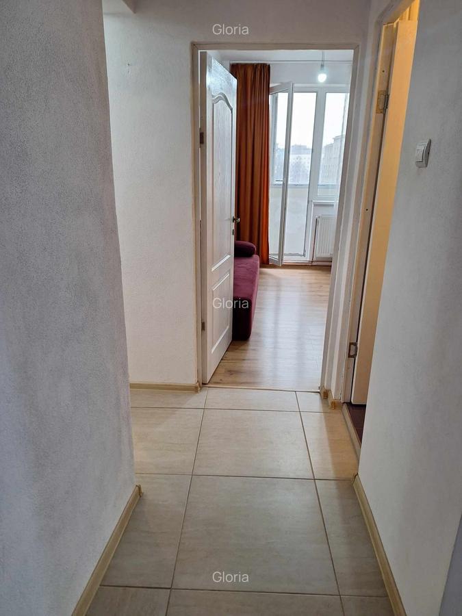 Apartament cu 3 camere decomandat, mobilat în P-ța Unirii - 4
