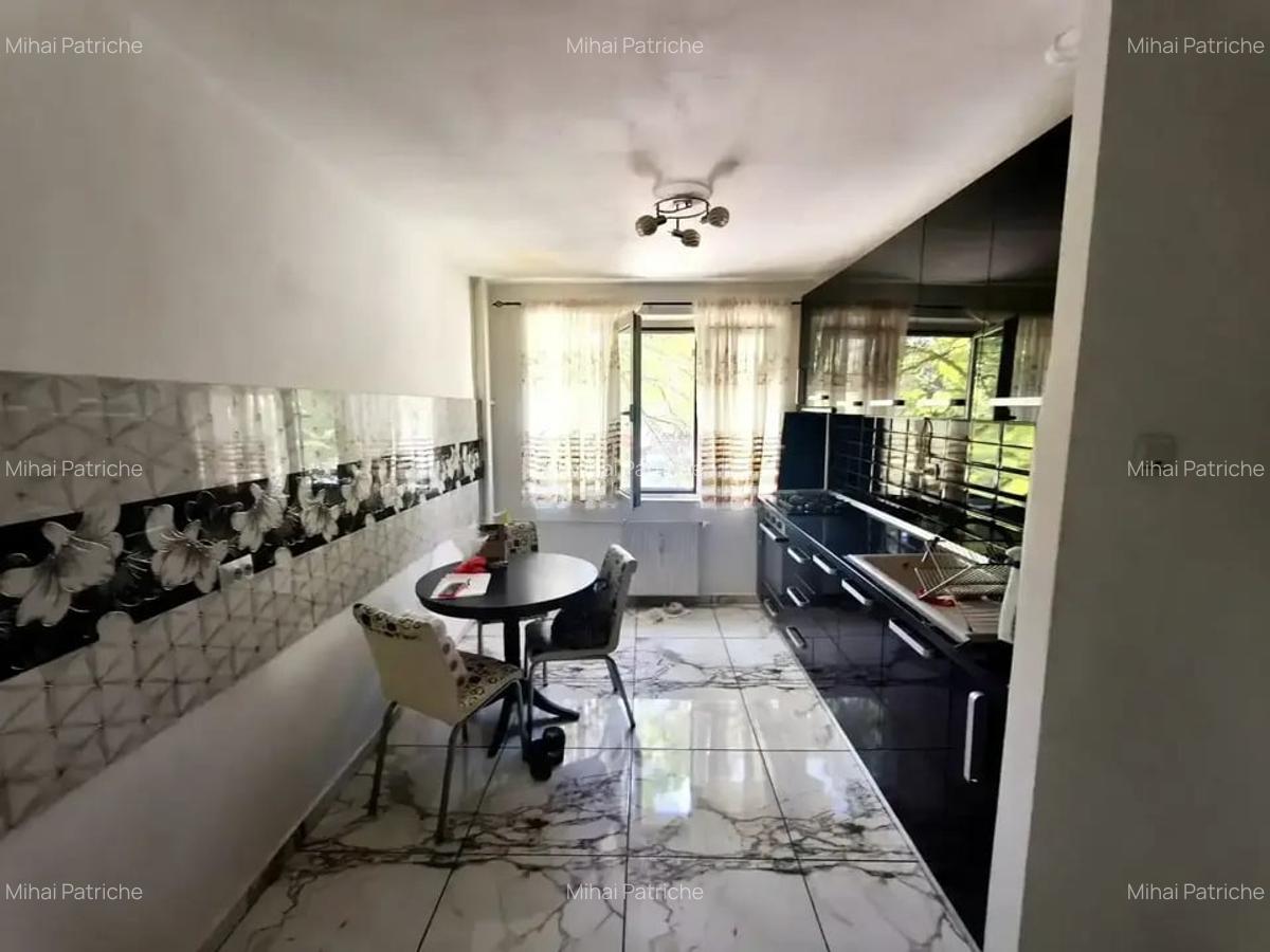 3 camere decomandat, disponibil imediat, 6 minute Metrou Grigorescu - 1