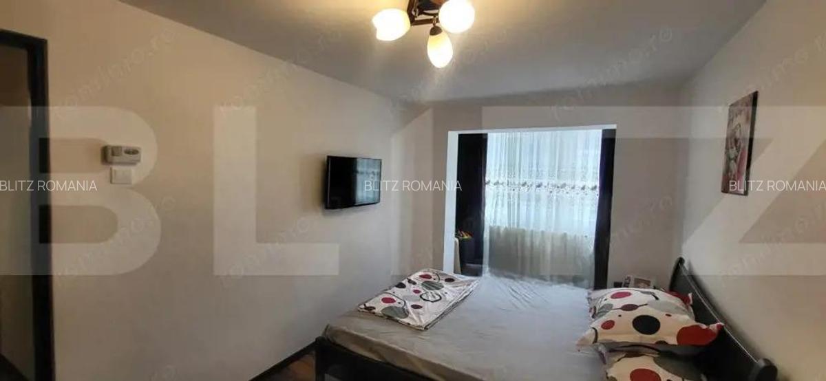Apartament de vanzare, cu 3 camere, 67 mp, zona Bucovina - 6