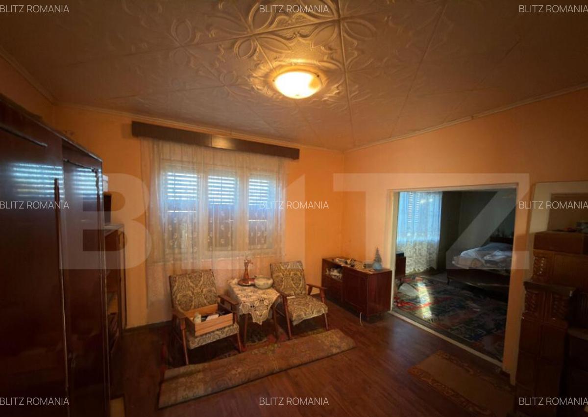 Casa de vanzare, teren 425 mp, zona Petin - 3 Casa de vanzare, teren 425 mp, zona Petin - 3