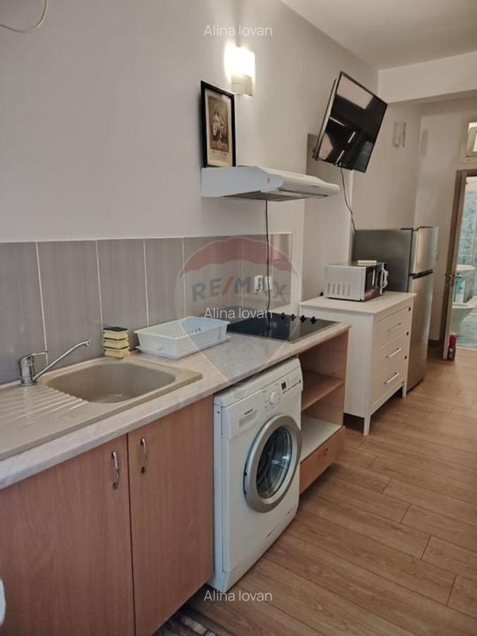 Garsoniera zona ultracentrala  de inchiriat - 3