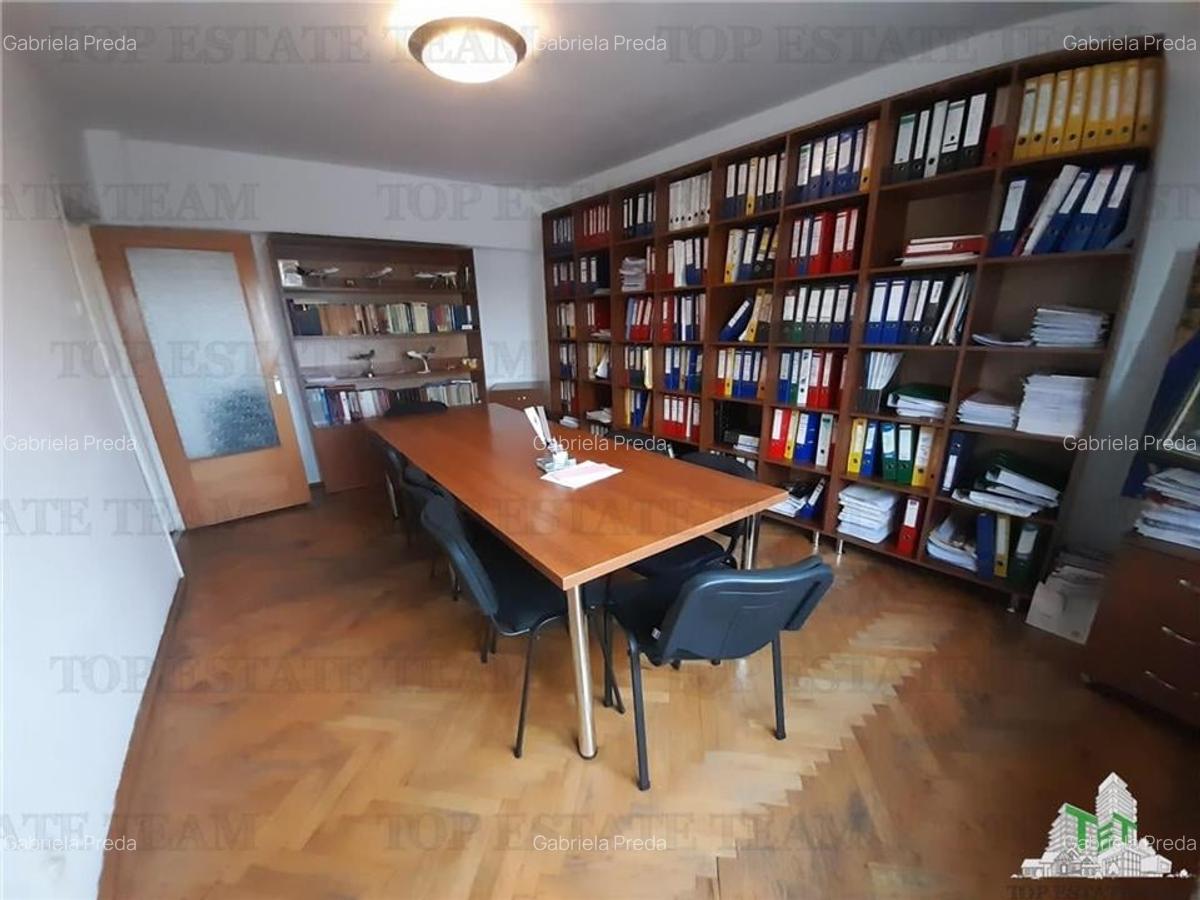 Piata Unirii  chiar la metrou in exclusivitate vanzare 2 camere cu loc de parcar - 14