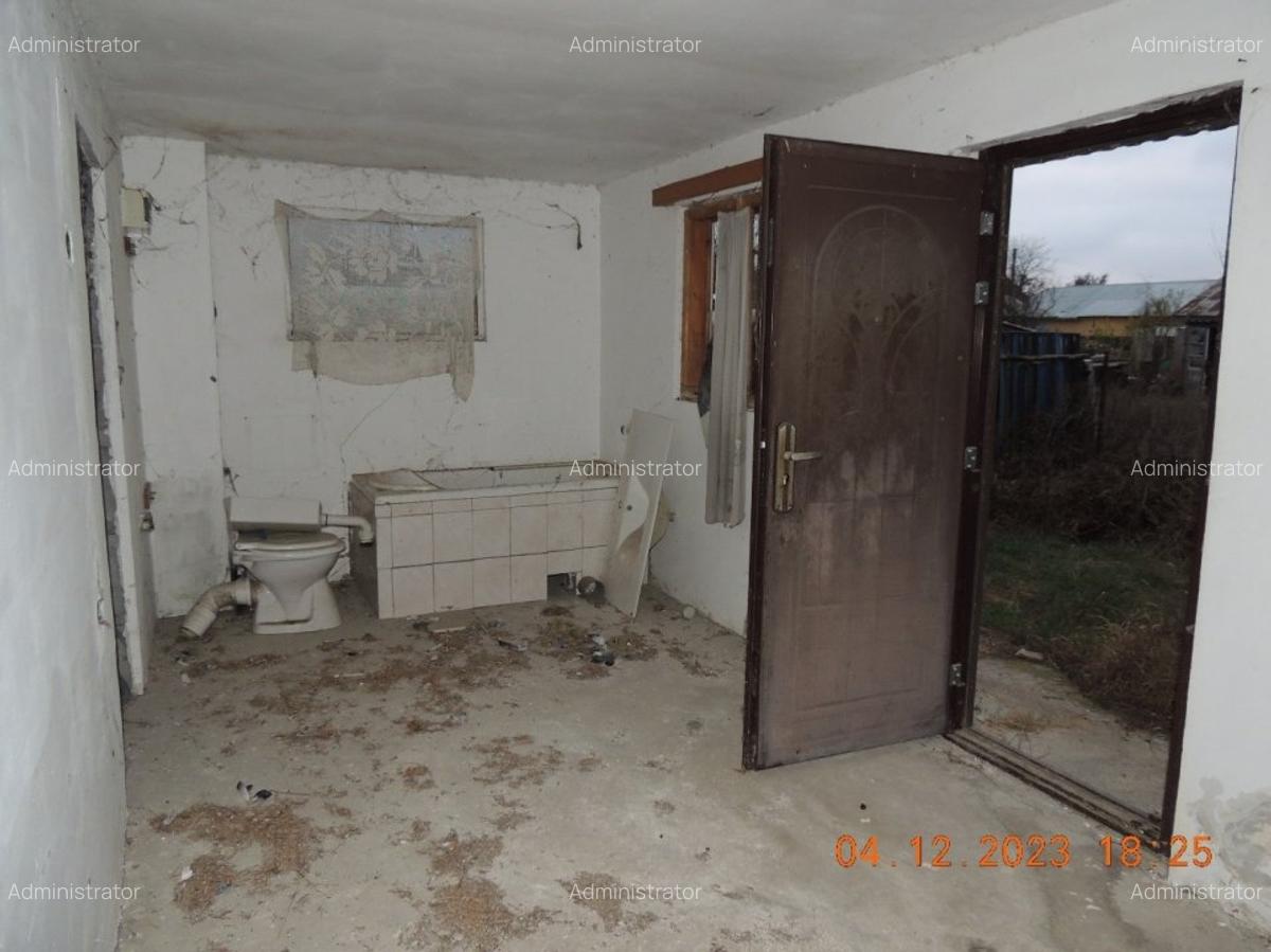 Casa cu teren de 300mp Sat Cocani , Com Crevedia , Judetul Dambovita - 5