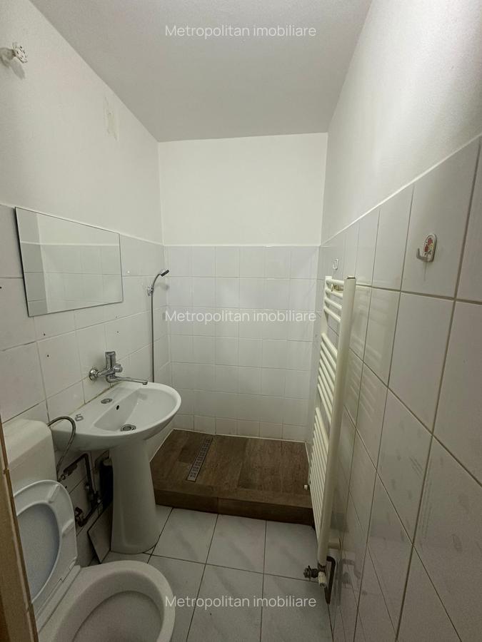 Oferta 62000  euro !! Apartament 2 camere Florilor liber - 4