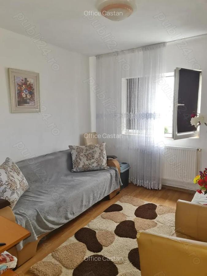 Apartament de vanzare - 5