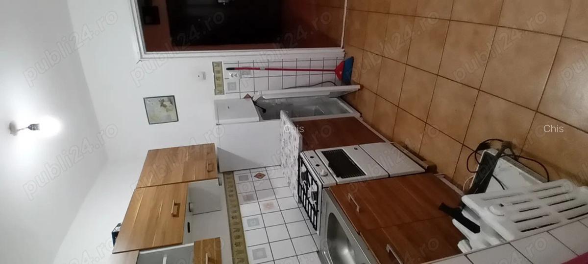 Inchiriez garsoniera - 2