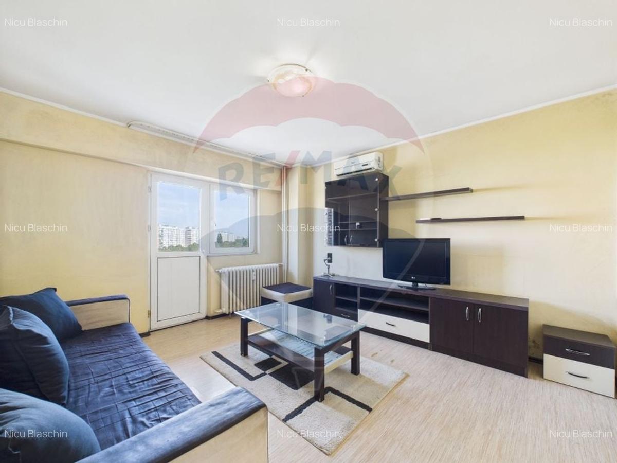 Apartament 3 camere de vanzare zona Dristor, bloc 1983 - 1