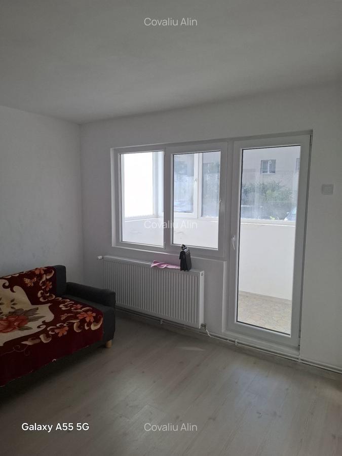 Apartament 2 camere,  Zona Gemenii - 1
