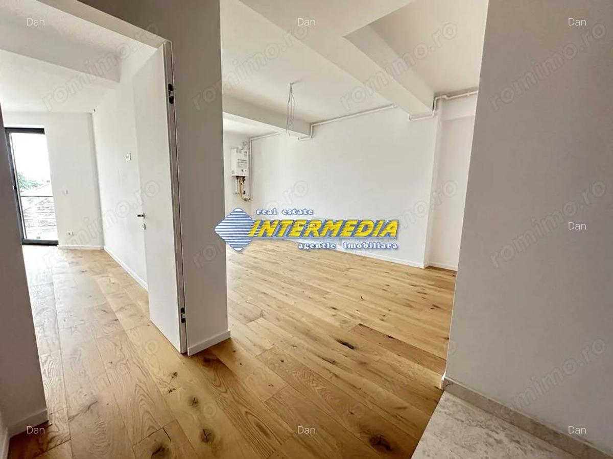 2 camere Bloc Nou 2025 FInisat Mobila buc Parcare CENTRU Top - 2