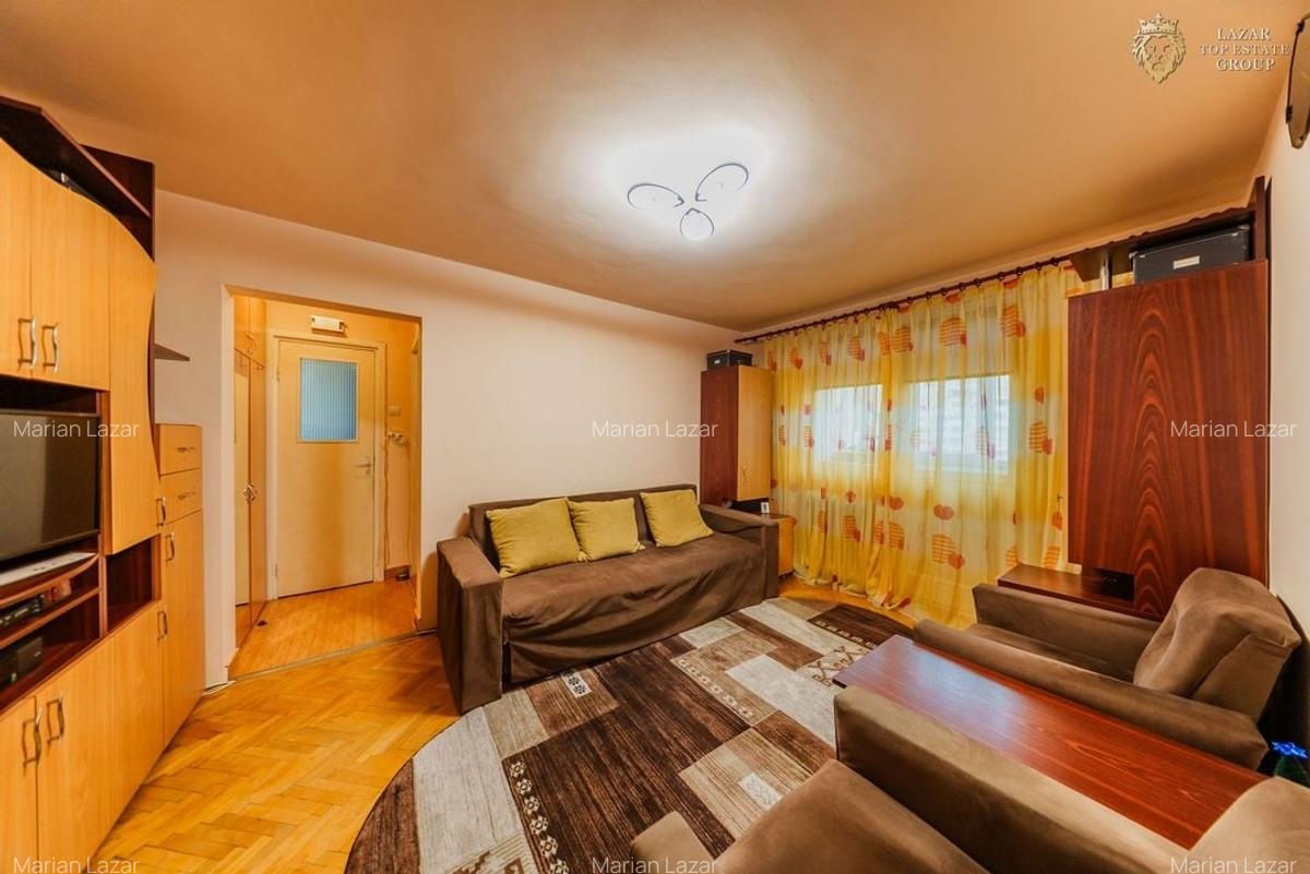 Apartament 2 camere de vanzare in Vlaicu - 11